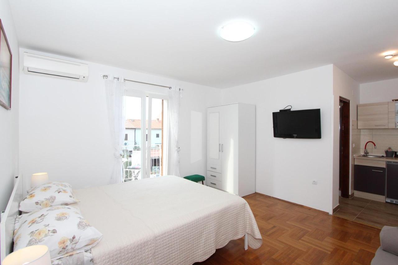 Apartment Gabriel Ровинь Экстерьер фото