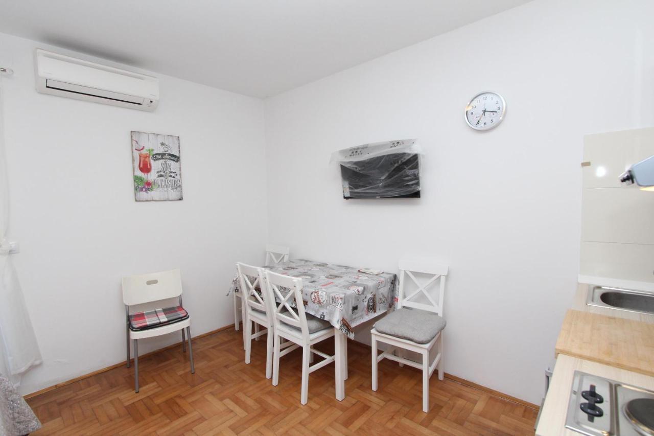 Apartment Gabriel Ровинь Экстерьер фото