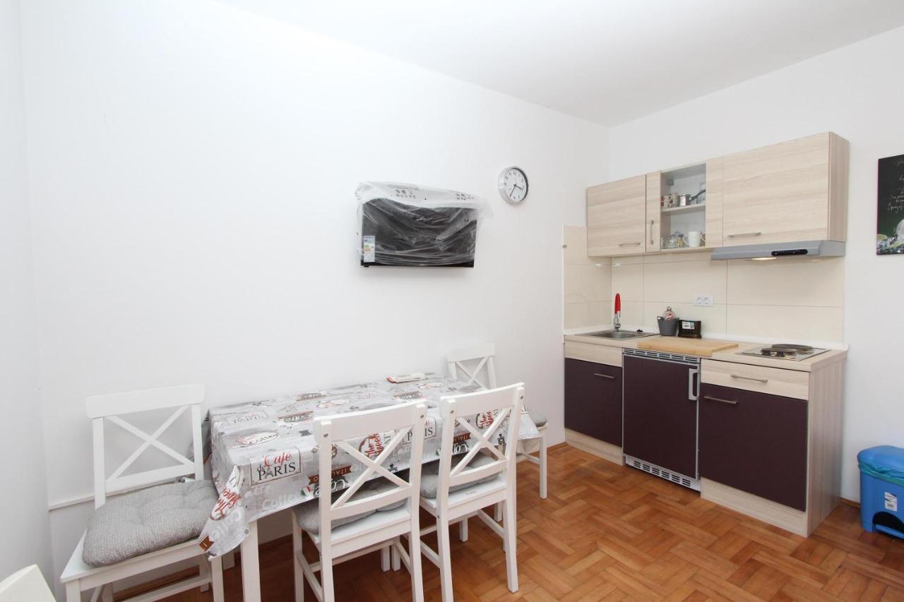 Apartment Gabriel Ровинь Экстерьер фото