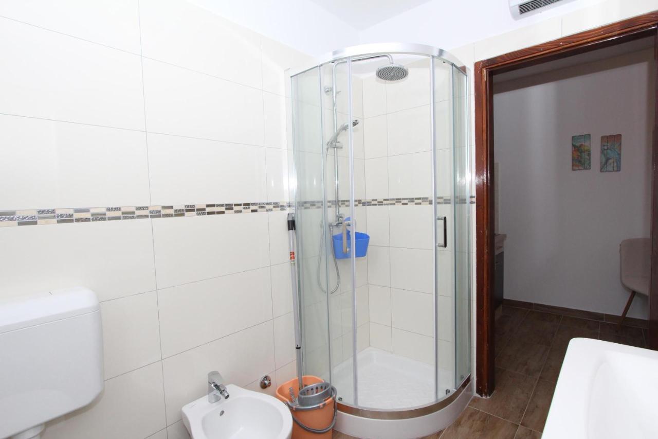 Apartment Gabriel Ровинь Экстерьер фото