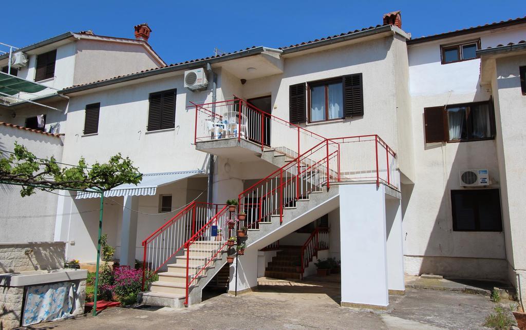 Apartment Gabriel Ровинь Экстерьер фото
